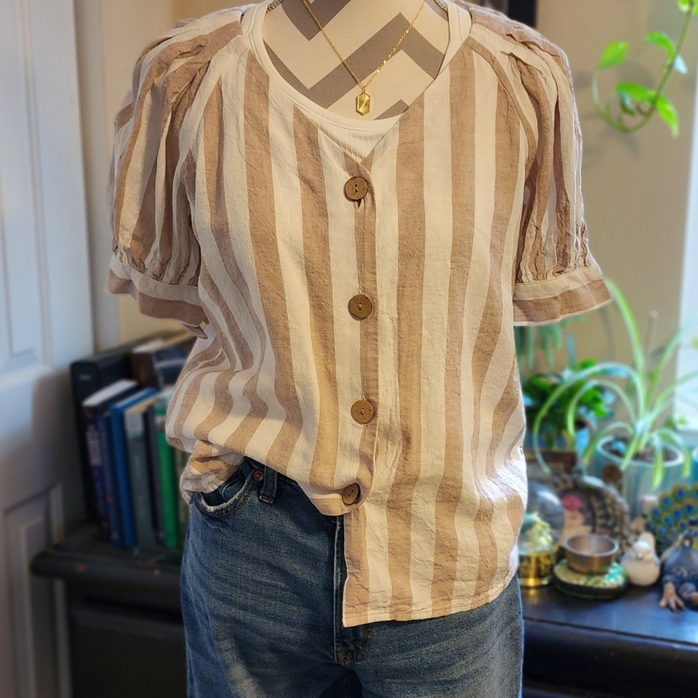 🤎 LC Beige/Tan & White Linen Blouse Lauren Conrad Sz M